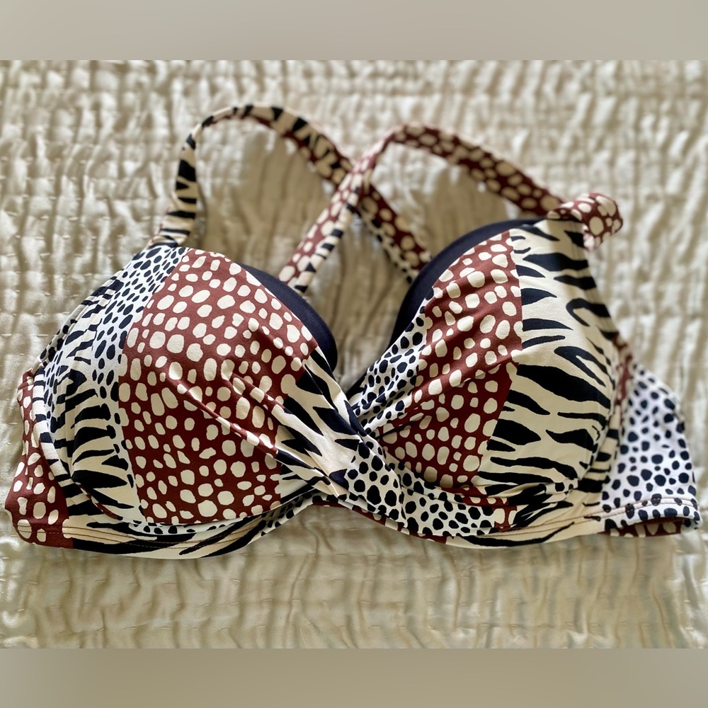 Women’s Bleu Rod Beattie Animal Print Underwire Bikini Top in Brown and Black